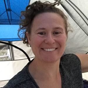 Meet your Posher, Sara